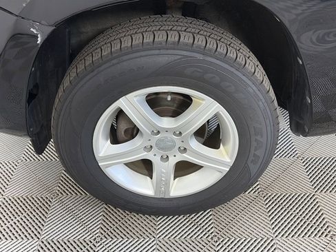 Used 2011 Toyota RAV4 4WD w/ Base L4 Extra Value Pkg image 8