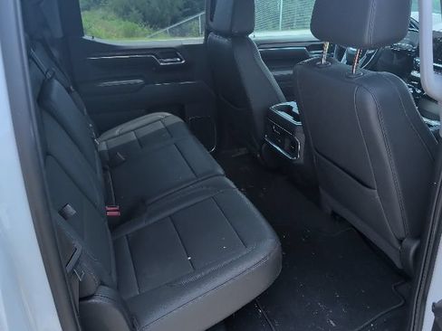 Used 2025 GMC Sierra 1500 SLT w/ SLT Premium Package AWD/4WD image 12