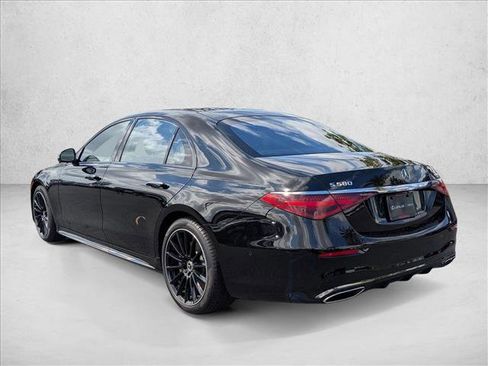 Used 2023 Mercedes-Benz S 580 4MATIC Sedan image 9