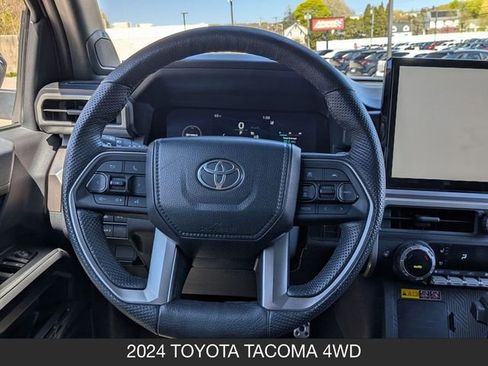 Used 2024 Toyota Tacoma TRD Sport w/ TRD Sport Premium Package AWD/4WD image 19