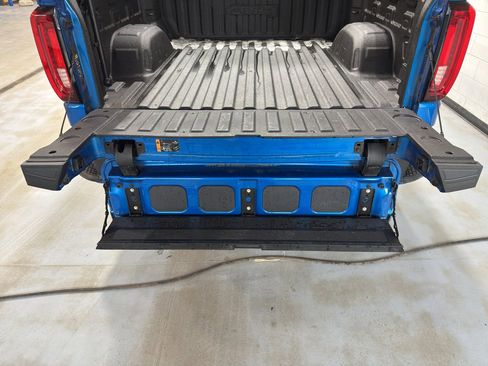 Used 2022 GMC Sierra 1500 AT4 w/ AT4 Premium Package image 24