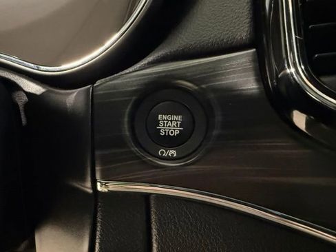 Used 2020 Jeep Grand Cherokee Limited image 26