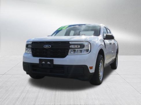 Used 2022 Ford Maverick XL image 8