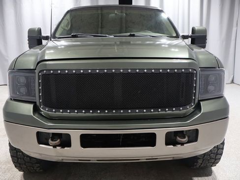 Used 2000 Ford Excursion Limited image 9