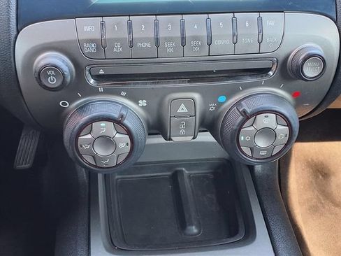 Used 2011 Chevrolet Camaro LT RWD image 11