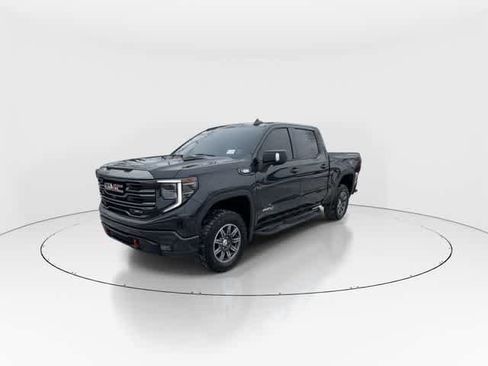 Used 2024 GMC Sierra 1500 AT4 w/ AT4 Preferred Package AWD/4WD image 5