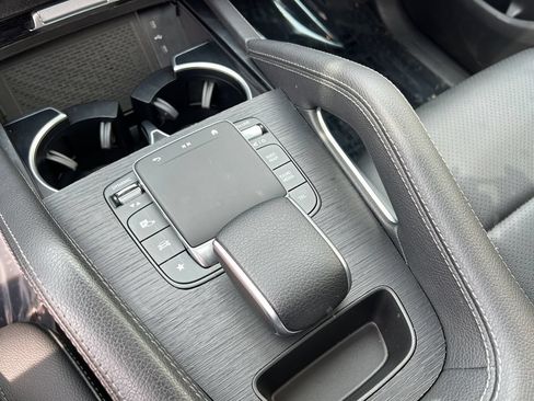 Used 2024 Mercedes-Benz GLE 350 4MATIC image 23