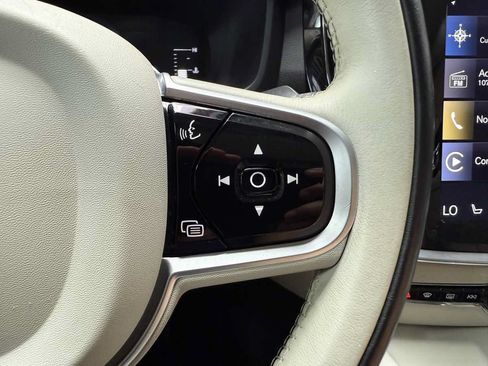 Used 2019 Volvo S60 T5 Momentum w/ Premium Package FWD image 14