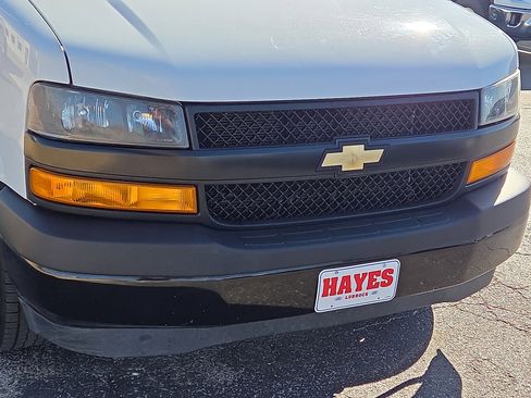 Used 2020 Chevrolet Express 2500 Extended w/ Communications Package image 6