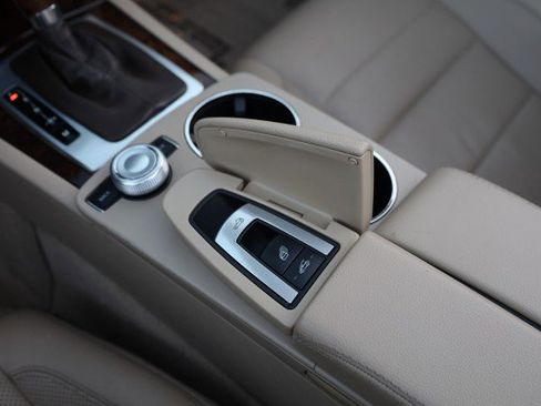 Used 2011 Mercedes-Benz E 550 E 550 image 34