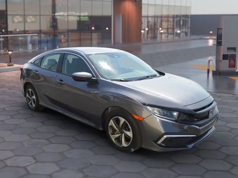 Used 2019 Honda Civic LX image 9