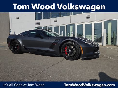 Used 2017 Chevrolet Corvette Grand Sport RWD image 1