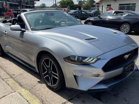 Used 2024 Ford Mustang Premium RWD image 4
