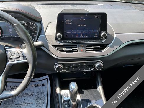 Used 2023 Nissan Altima 2.5 SR FWD image 6