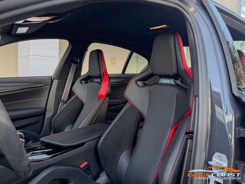 Used 2022 BMW M5 CS image 28