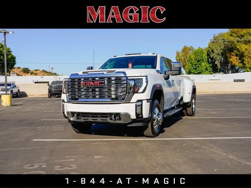 New 2026 GMC Sierra 3500 Denali w/ Denali Reserve Package AWD/4WD image 1