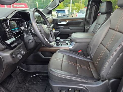 Used 2026 Chevrolet Silverado 1500 High Country w/ Midnight Edition AWD/4WD image 19