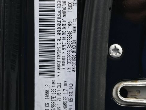 Used 2019 RAM 3500 Tradesman RWD image 17