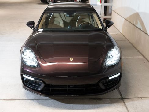 Certified 2023 Porsche Panamera Platinum Edition RWD image 6