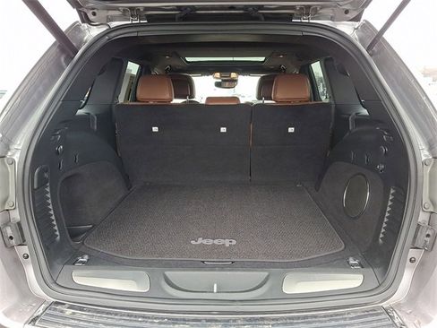 Used 2018 Jeep Grand Cherokee Summit image 31