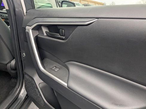 Used 2024 Toyota RAV4 LE image 29