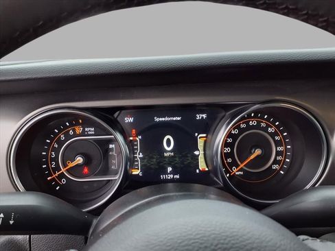 Used 2023 Jeep Gladiator Willys image 15