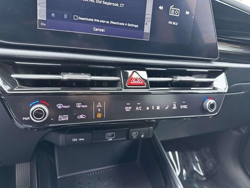 Used 2024 Kia Niro Wind image 25