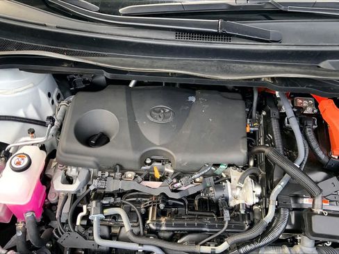 Used 2024 Toyota Sienna Limited AWD/4WD image 31