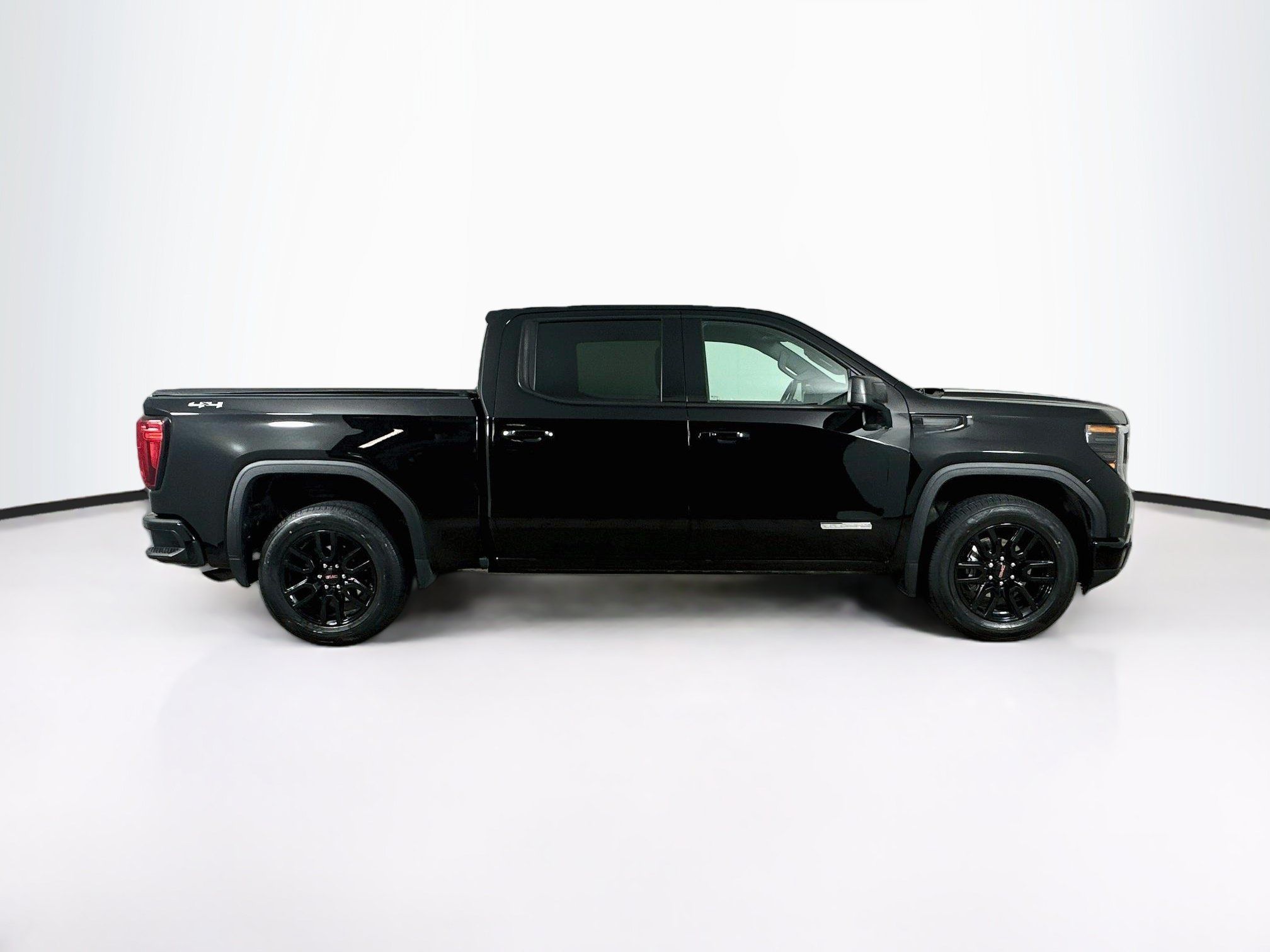 Used 2024 GMC Sierra 1500 Elevation AWD/4WD image 10