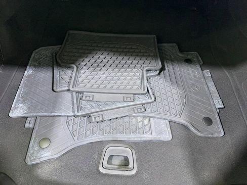 Used 2021 Mercedes-Benz CLS 450 4MATIC w/ Premium Package image 49