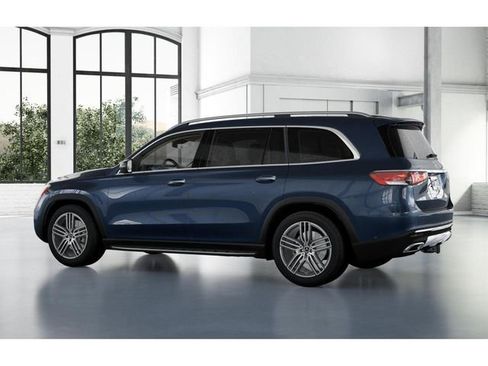 New 2026 Mercedes-Benz GLS 450 4MATIC image 31