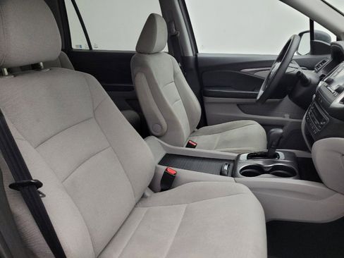 Used 2017 Honda Pilot LX image 19