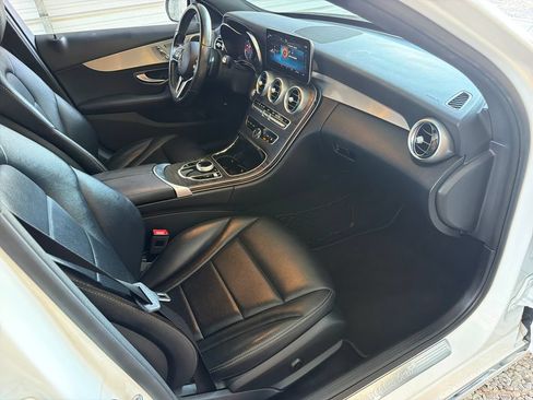 Used 2019 Mercedes-Benz C 300 Sedan image 26
