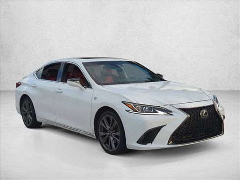 Used 2019 Lexus ES 350 F Sport image 3