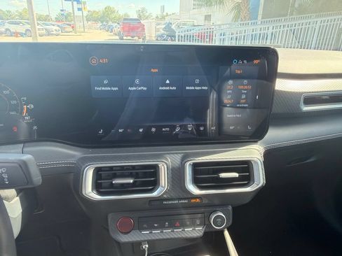 Used 2025 Ford Mustang Premium RWD image 18