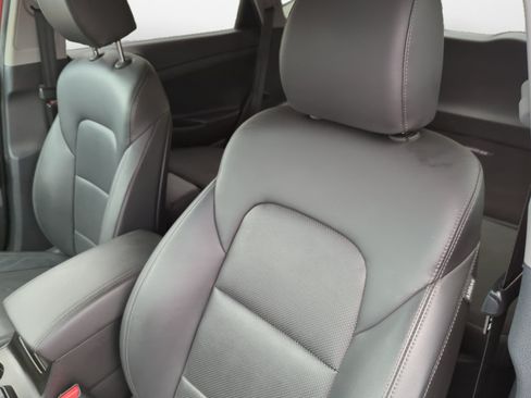 Used 2021 Hyundai Tucson Limited AWD/4WD image 13