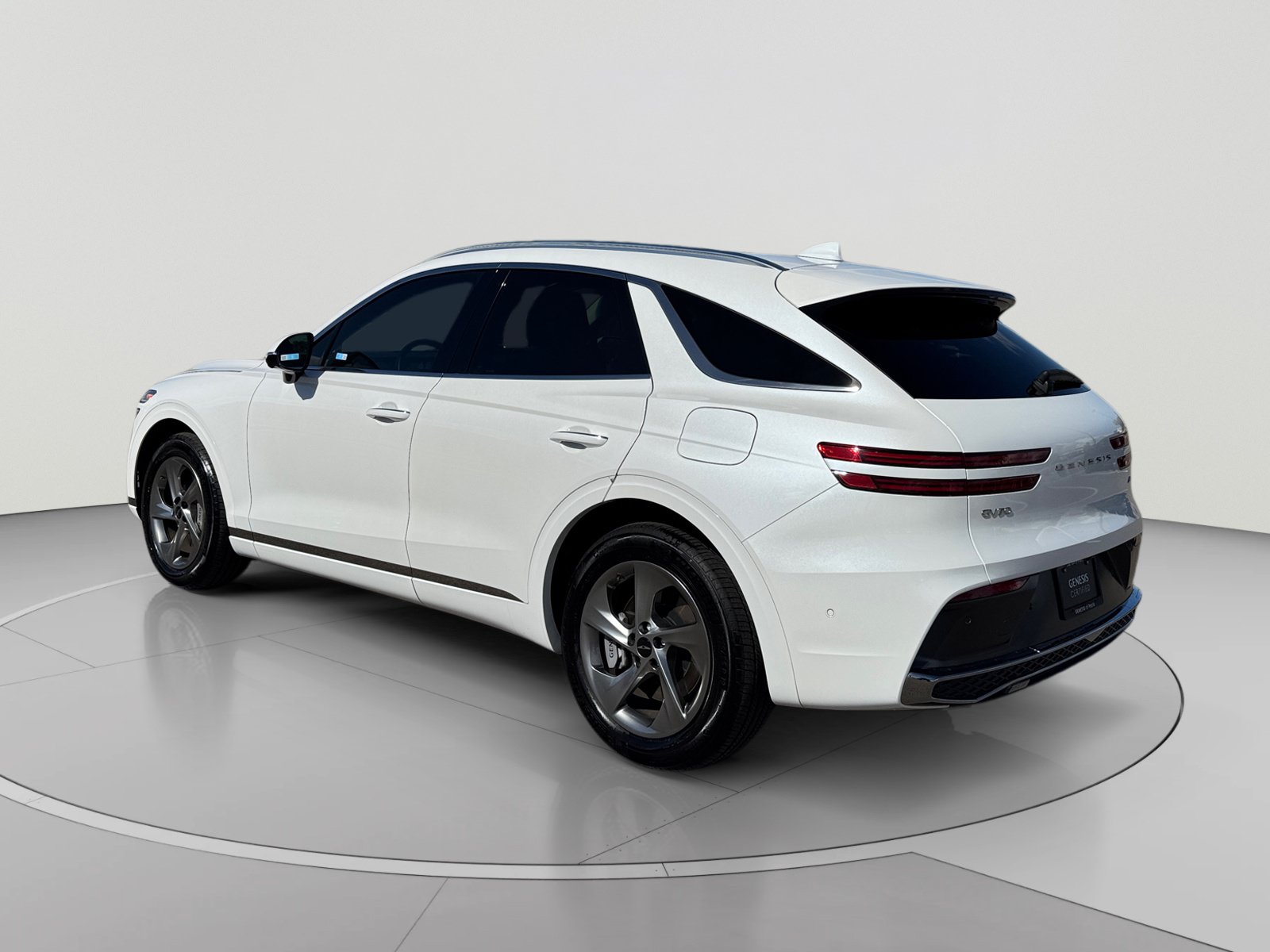 Used 2026 Genesis GV70 2.5T Advanced AWD/4WD image 3