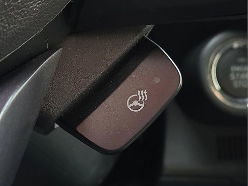 Used 2025 Subaru Forester Limited w/ Popular Package #2 image 18