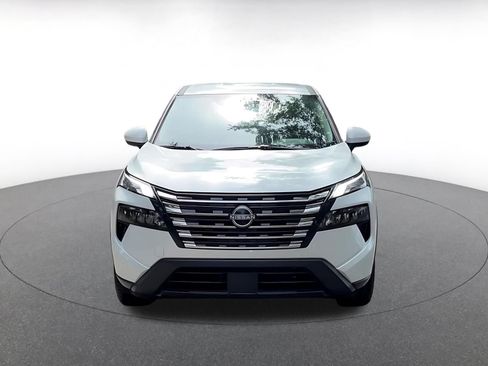Used 2025 Nissan Rogue SV FWD image 4