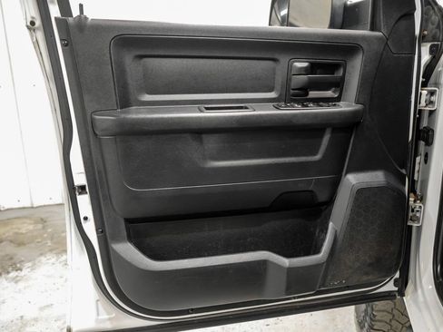 Used 2014 RAM 2500 Tradesman w/ Chrome Appearance Group AWD/4WD image 39