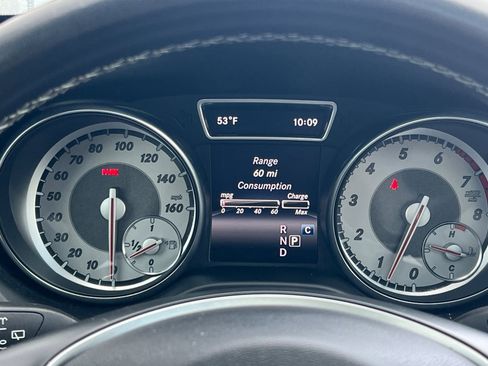 Used 2017 Mercedes-Benz GLA 250 4MATIC image 20