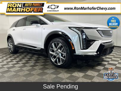 Used 2025 Cadillac Optiq Luxury 2 w/ LPO, Floor Liner Package