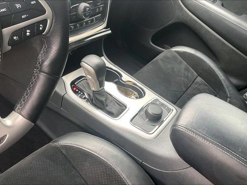 Used 2018 Jeep Grand Cherokee Trackhawk w/ Trailer Tow Group IV AWD/4WD image 14