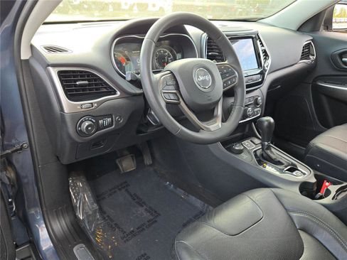 Certified 2021 Jeep Cherokee Limited w/ Mopar Interior Package image 25