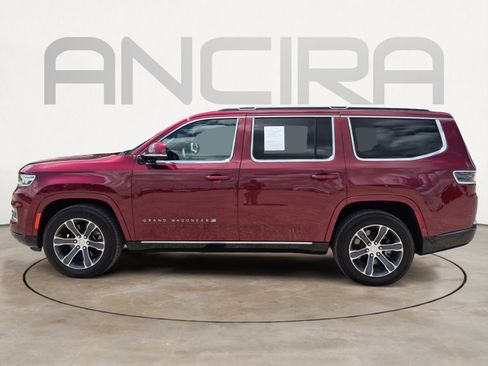 Used 2022 Jeep Grand Wagoneer Series I AWD/4WD image 7