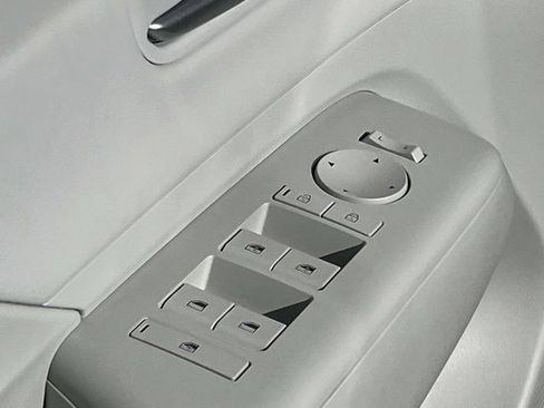 New 2026 Hyundai Kona Limited image 24