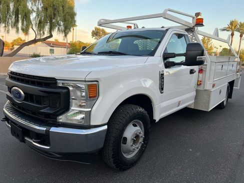 Used 2020 Ford F350 XL w/ Power Equipment Group RWD image 2