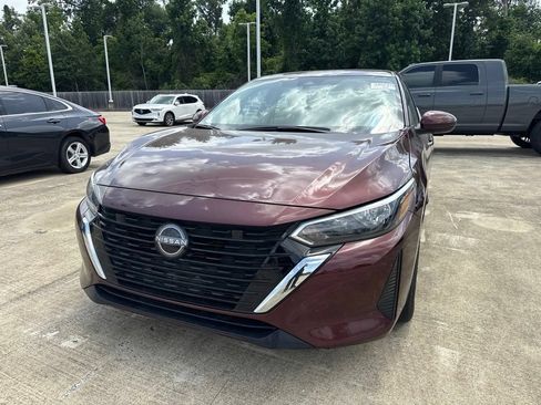 Used 2025 Nissan Sentra SV FWD image 7