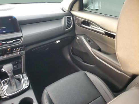 New 2026 Kia Seltos SX image 12