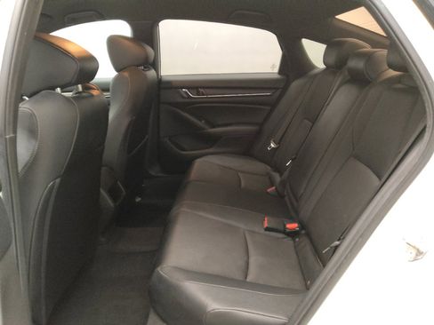 Used 2019 Honda Accord Sport image 18